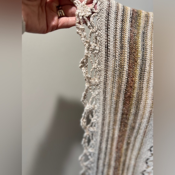 Free People Multicolor Knit Sweater Poncho Size Medium Coastal Cowgirl‎ Hippie - Picture 5 of 9